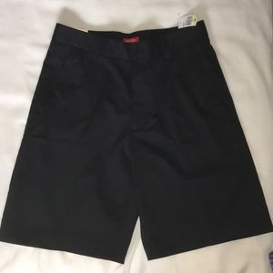 Izod sz 30, black shorts with 9” inseam